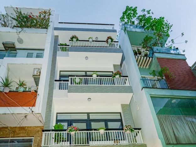 Aloha Saigon Premium Hostel By Local Travel Experts - Newly Opened, Less-Touristy Location, Spacious Rooms, Glass Shower Bathroom, Free Breakfast & Walking Tour Ho Chi Minh-staden Exteriör bild